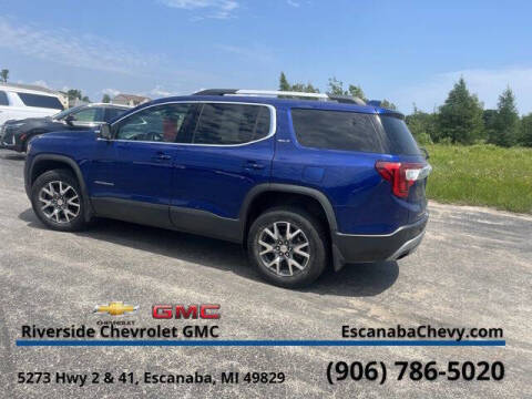 2023 GMC Acadia SLT