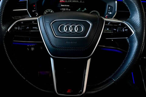 2022 Audi S8 4.0T quattro