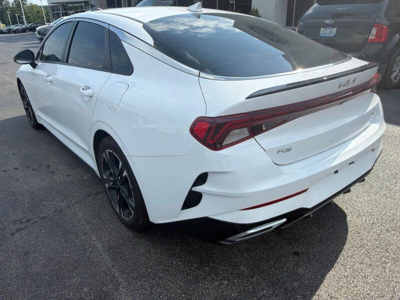 2022 Kia K5