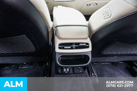 2022 Genesis GV70 2.5T Standard