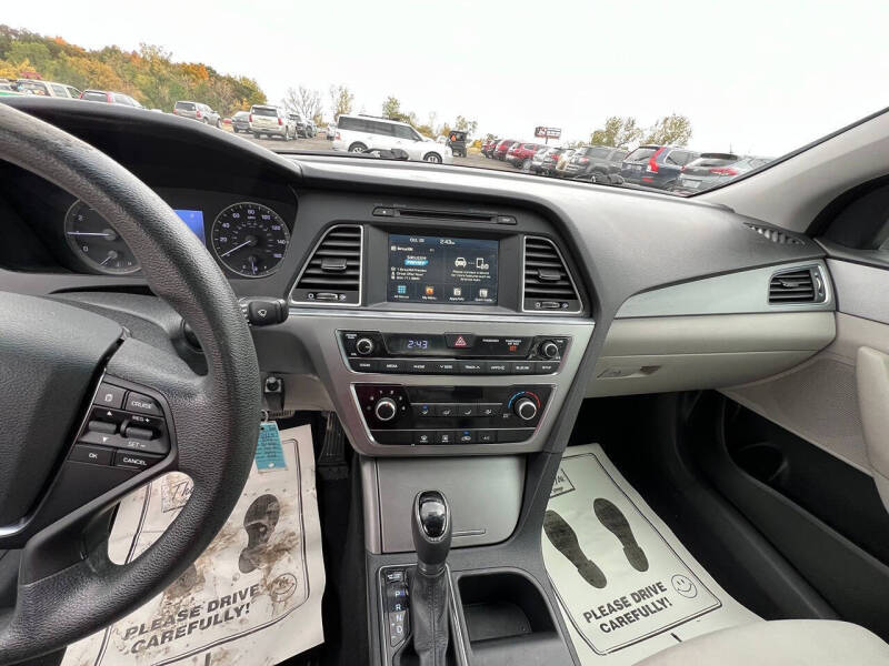 2016 Hyundai Sonata SE