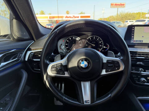 2019 BMW 5 Series 530i