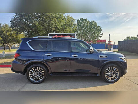 2019 Infiniti QX80 Luxe