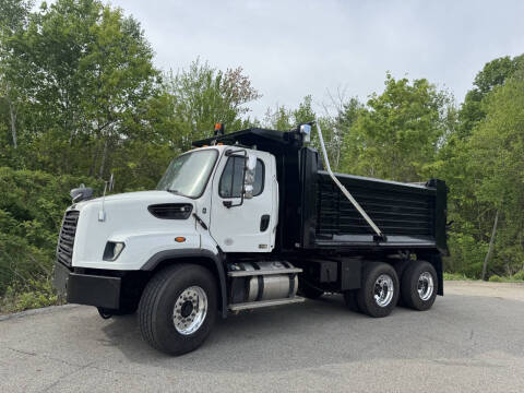 2016 Freightliner 114 SD