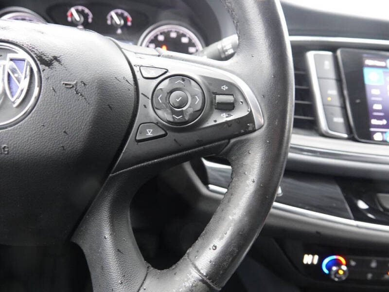 2020 Buick Enclave Essence