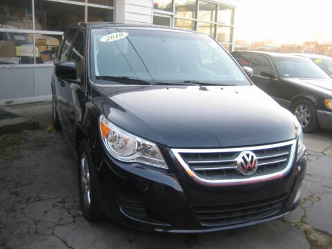 2010 Volkswagen Routan for sale at B. Fields Motors, INC in Pittsburgh PA