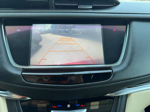 2017 Cadillac XT5