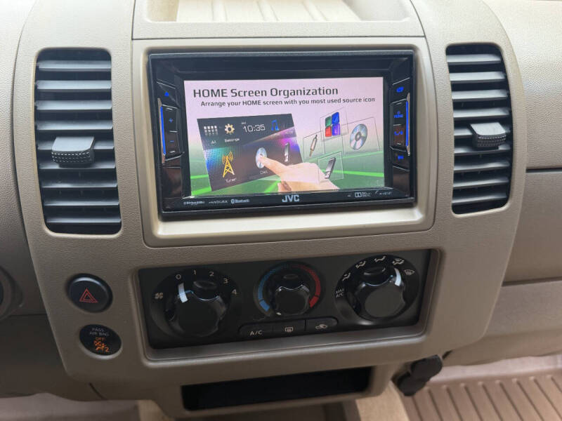 2006 Nissan Frontier SE