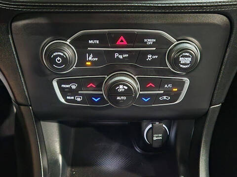 2021 Dodge Charger SXT