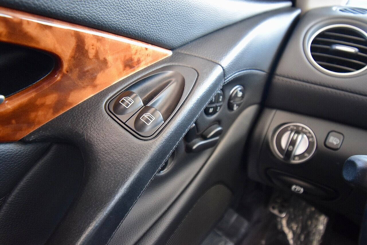2008 Mercedes-Benz SL-Class 60