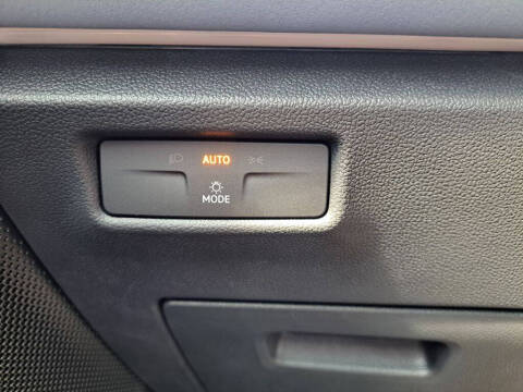 2025 Volkswagen Tiguan SE