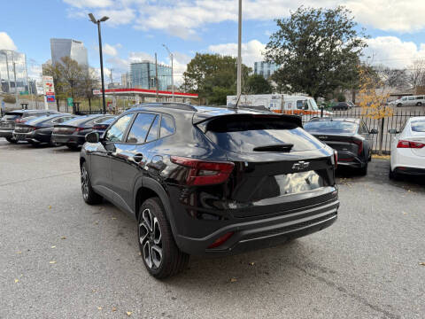2025 Chevrolet Trax RS