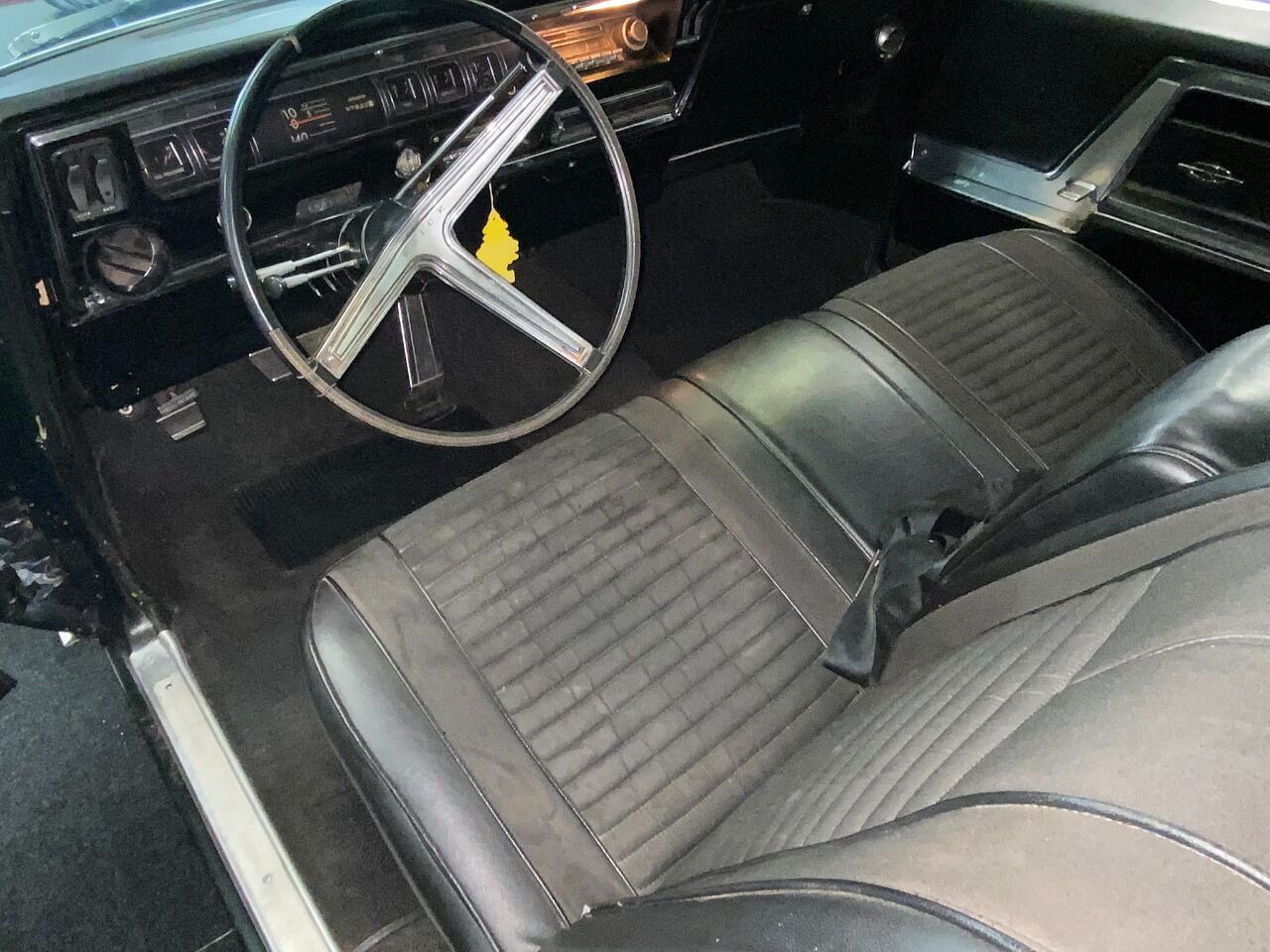 1966 Buick Riviera 43