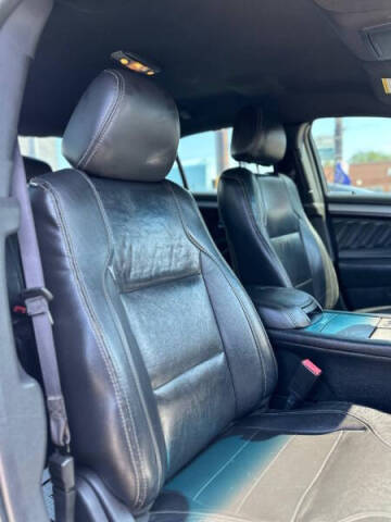 2014 Ford Taurus SEL
