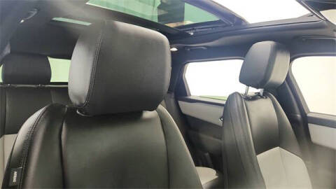 2024 Land Rover Range Rover Velar P250 Dynamic SE