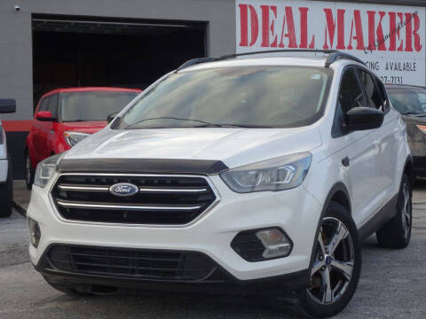 2017 Ford Escape for sale at Deal Maker of Gainesville in Gainesville FL