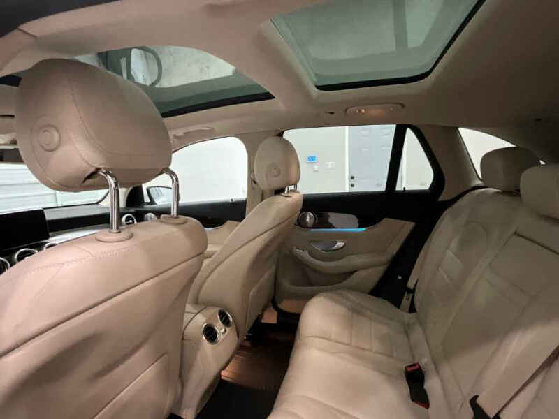 2017 Mercedes-Benz GLC GLC 300