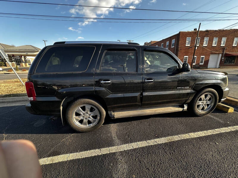 2005 Cadillac Escalade