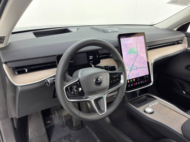 2025 Volvo EX90 Twin Plus 7P