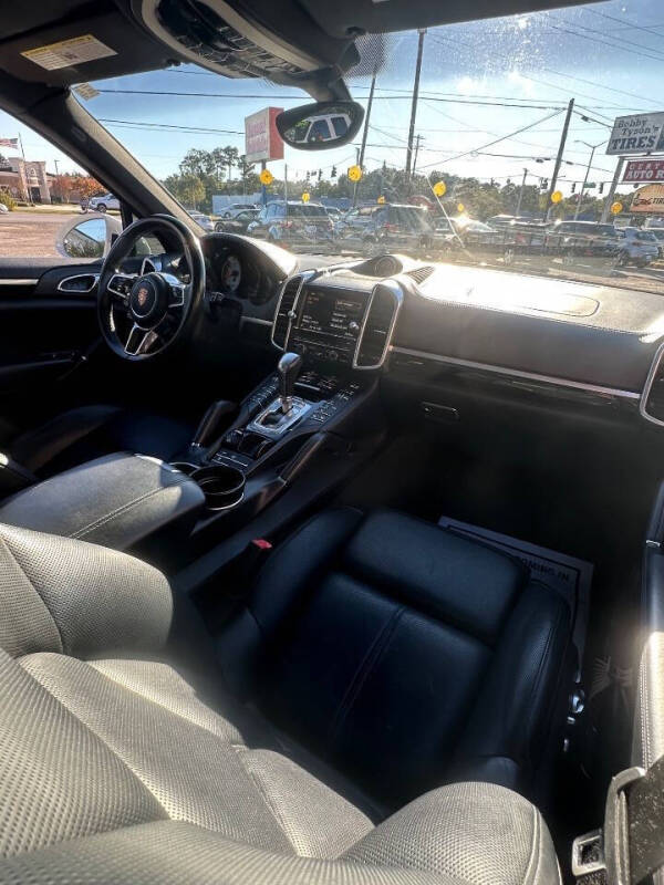 2015 Porsche Cayenne S