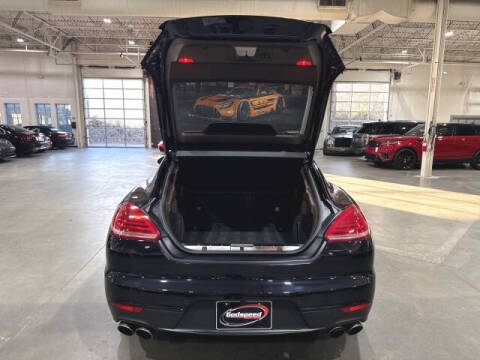 2015 Porsche Panamera