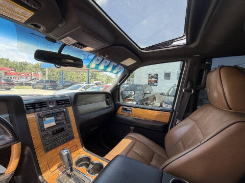 2013 Lincoln Navigator L