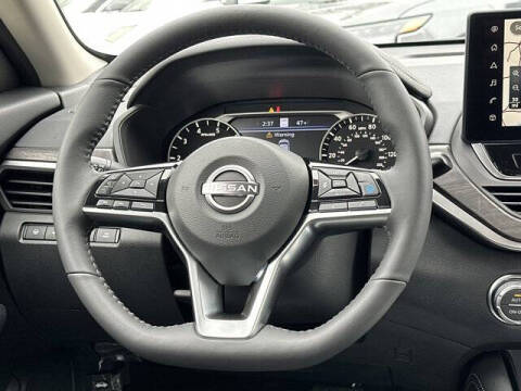 2025 Nissan Altima 2.5 SL