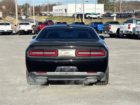 2016 Dodge Challenger R/T Scat Pack