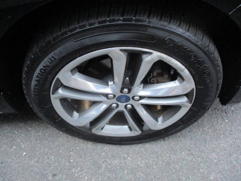 2016 Ford Edge Sport