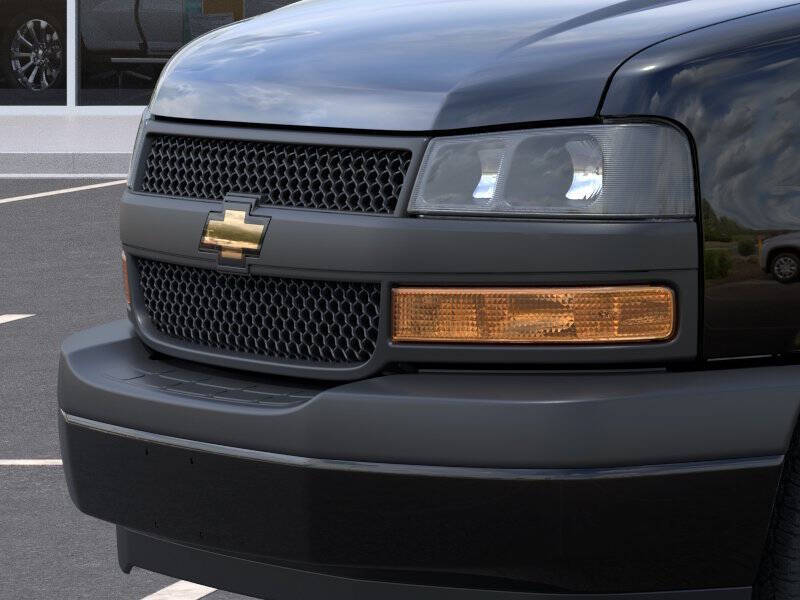 2026 Chevrolet Express 2500