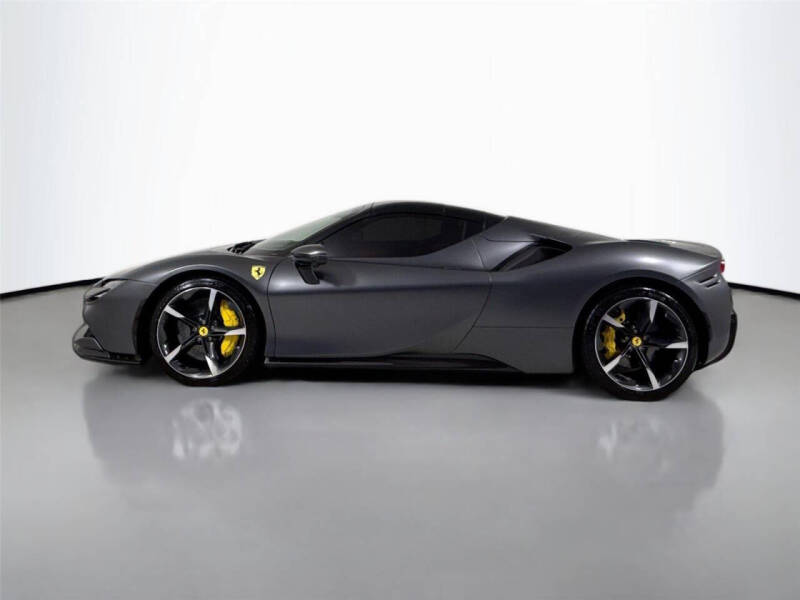 2022 Ferrari SF90 Spider