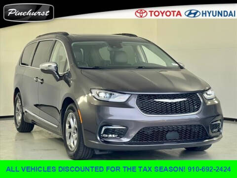 2022 Chrysler Pacifica for sale at PHIL SMITH AUTOMOTIVE GROUP - Pinehurst Toyota Hyundai in Southern Pines NC