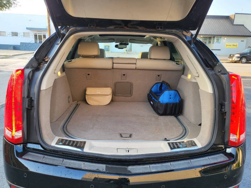 2013 Cadillac SRX Performance Collection
