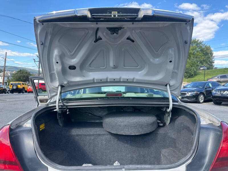 2011 Mercury Grand Marquis LS