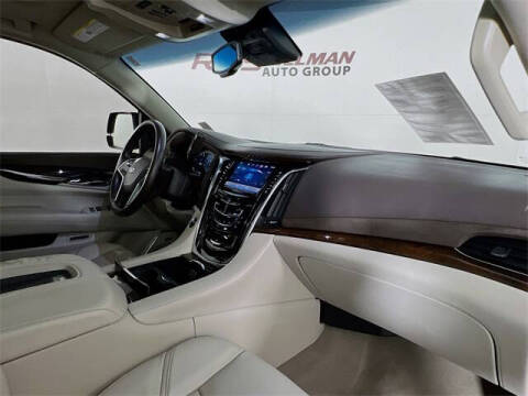 2016 Cadillac Escalade Premium Collection