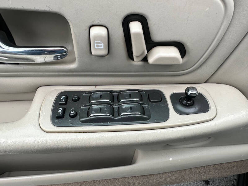 1998 Cadillac DeVille D'elegance