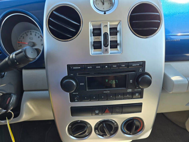 2009 Chrysler PT Cruiser Touring Edition - Photo 14