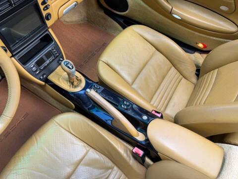 2003 Porsche 911 Carrera