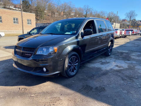 2017 Dodge Grand Caravan for sale at SHOWCASE MOTORS LLC in Pittsburgh PA
