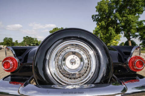 1956 Ford Thunderbird