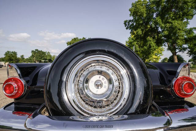 1956 Ford Thunderbird