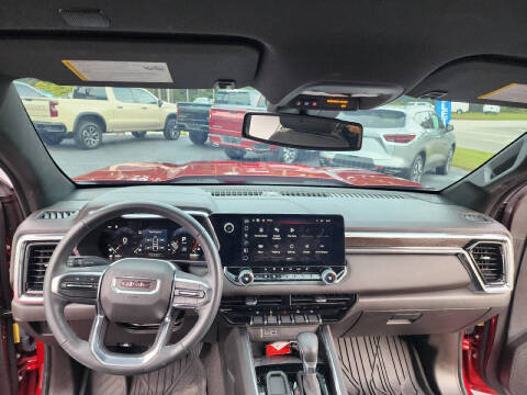 2024 GMC Canyon Elevation