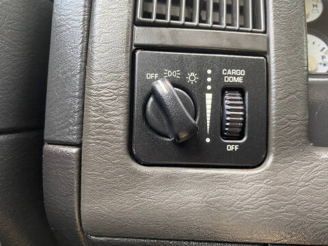 2005 Dodge Ram 1500 ST