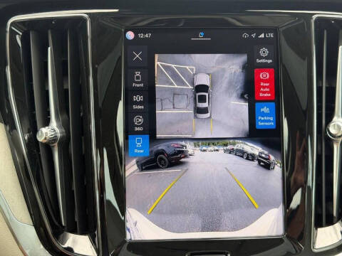 2025 Volvo S60 B5 Plus