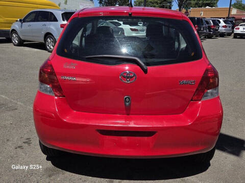 2009 Toyota Yaris S