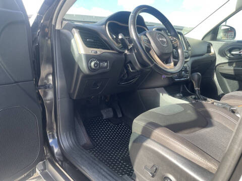 2017 Jeep Cherokee Latitude