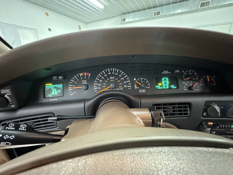1993 Pontiac Bonneville SSE