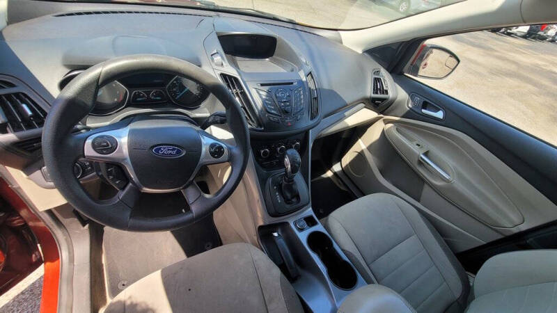 2015 Ford Escape SE
