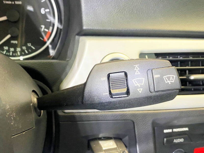 2006 BMW 3 Series 325xi