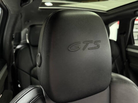 2016 Porsche Cayenne GTS